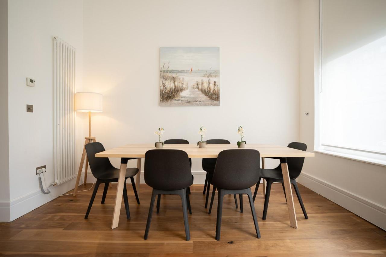 Luxury Seaside Apartment Eastbourne Eksteriør bilde