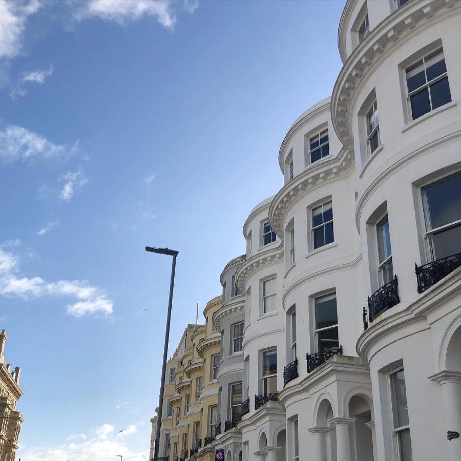 Luxury Seaside Apartment Eastbourne Eksteriør bilde